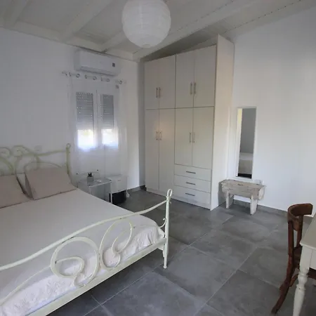 Brand New House With Garden, Next To The Beach Agios Ilias (Elis)