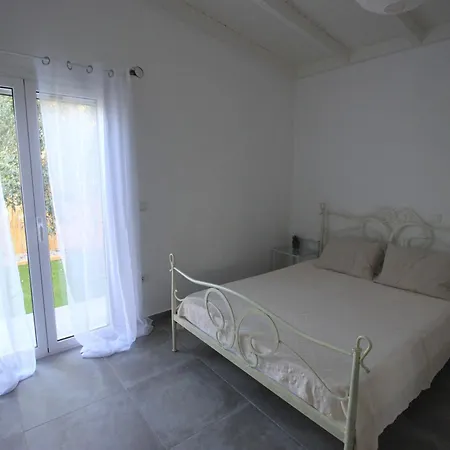 Brand New House With Garden, Next To The Beach