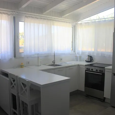 Feriehus Brand New House With Garden, Next To The Beach